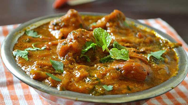 Karaikudi chicken curry